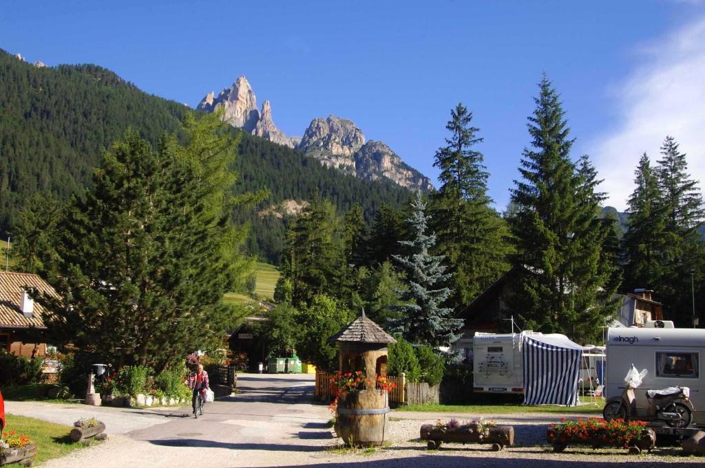 Camping Catinaccio Rosengarten Pozza di Fassa Zewnętrze zdjęcie